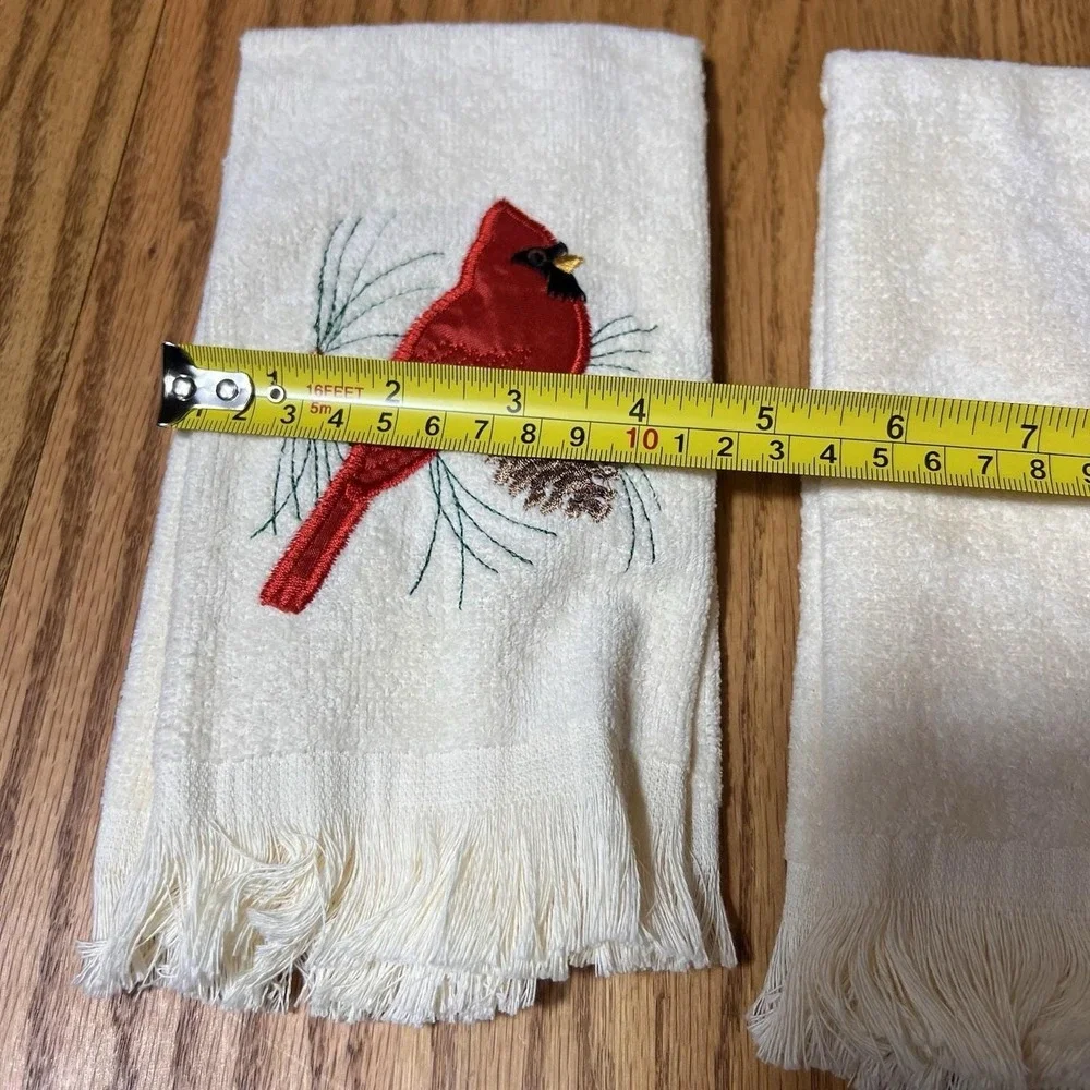 Vintage See Of 2 Red Cardinal Fingertip Towels Bathroom Decor Loved One Near